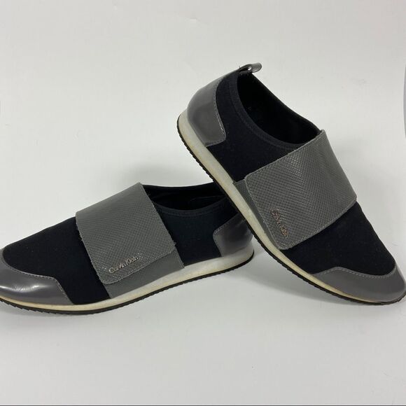 Calvin Klein sporty Velcro sneakers running shoes. - Picture 1 of 11